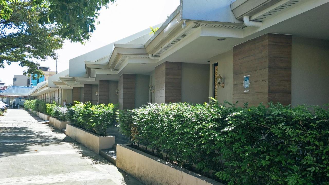 Reddoorz Premium @ Wireless Mandaue Cebu Hotel Екстериор снимка