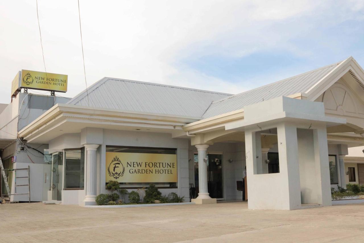 Reddoorz Premium @ Wireless Mandaue Cebu Hotel Екстериор снимка